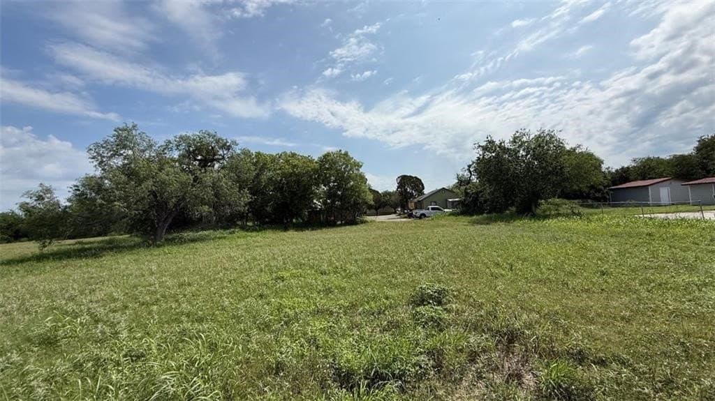0.45 acres in Bee County
