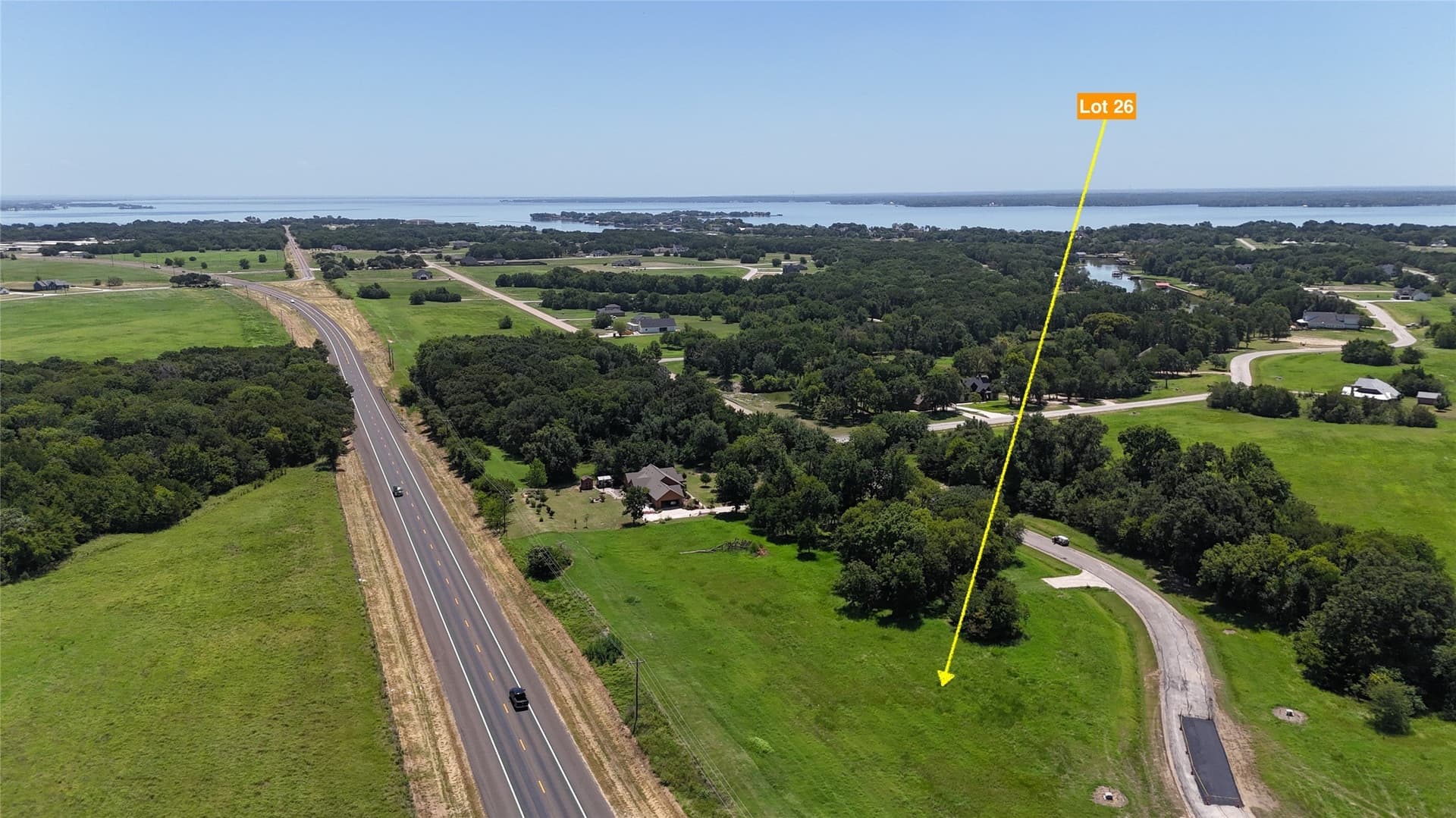 1.03 acres in Navarro County