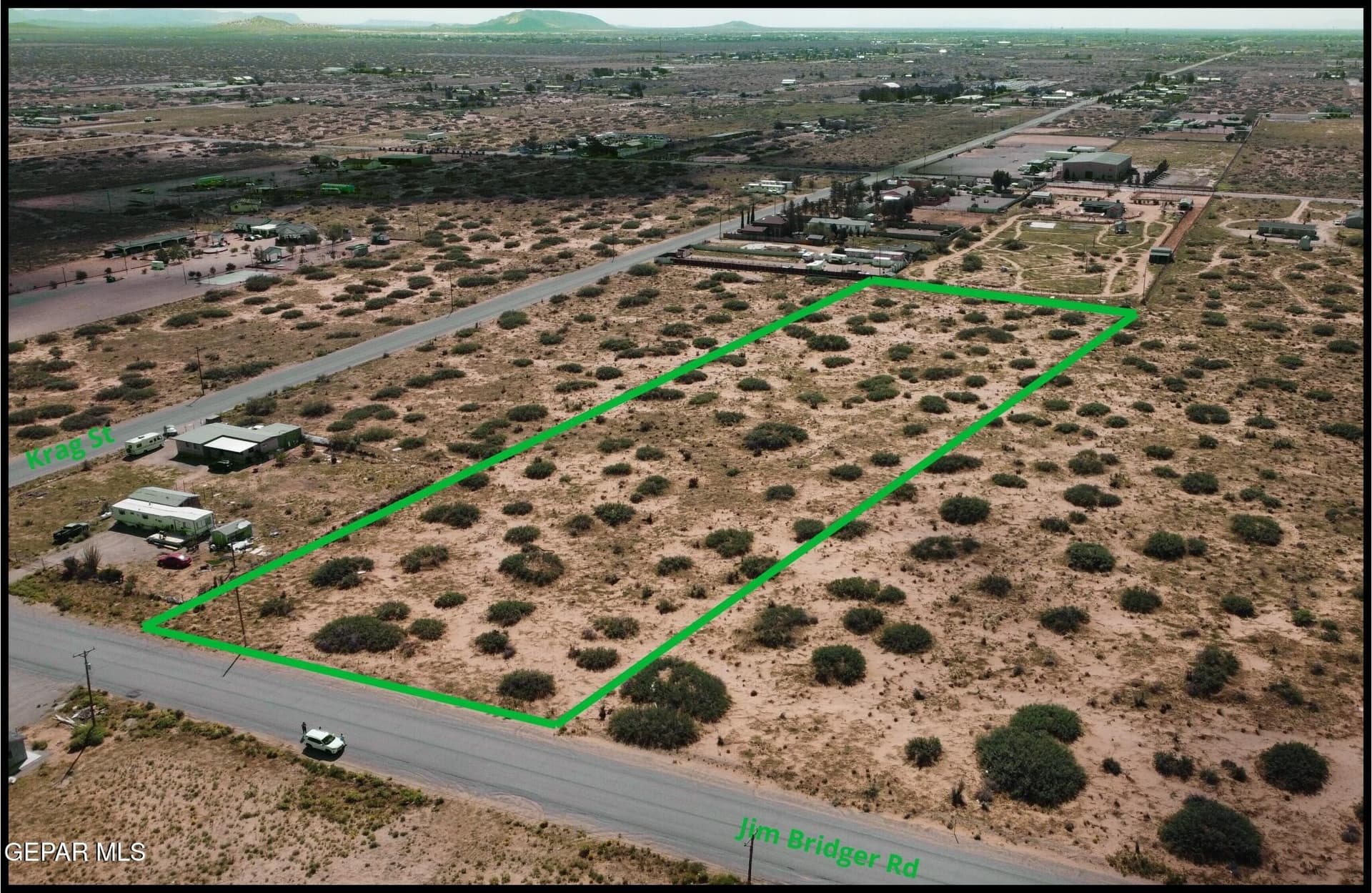 5 acres in El Paso County