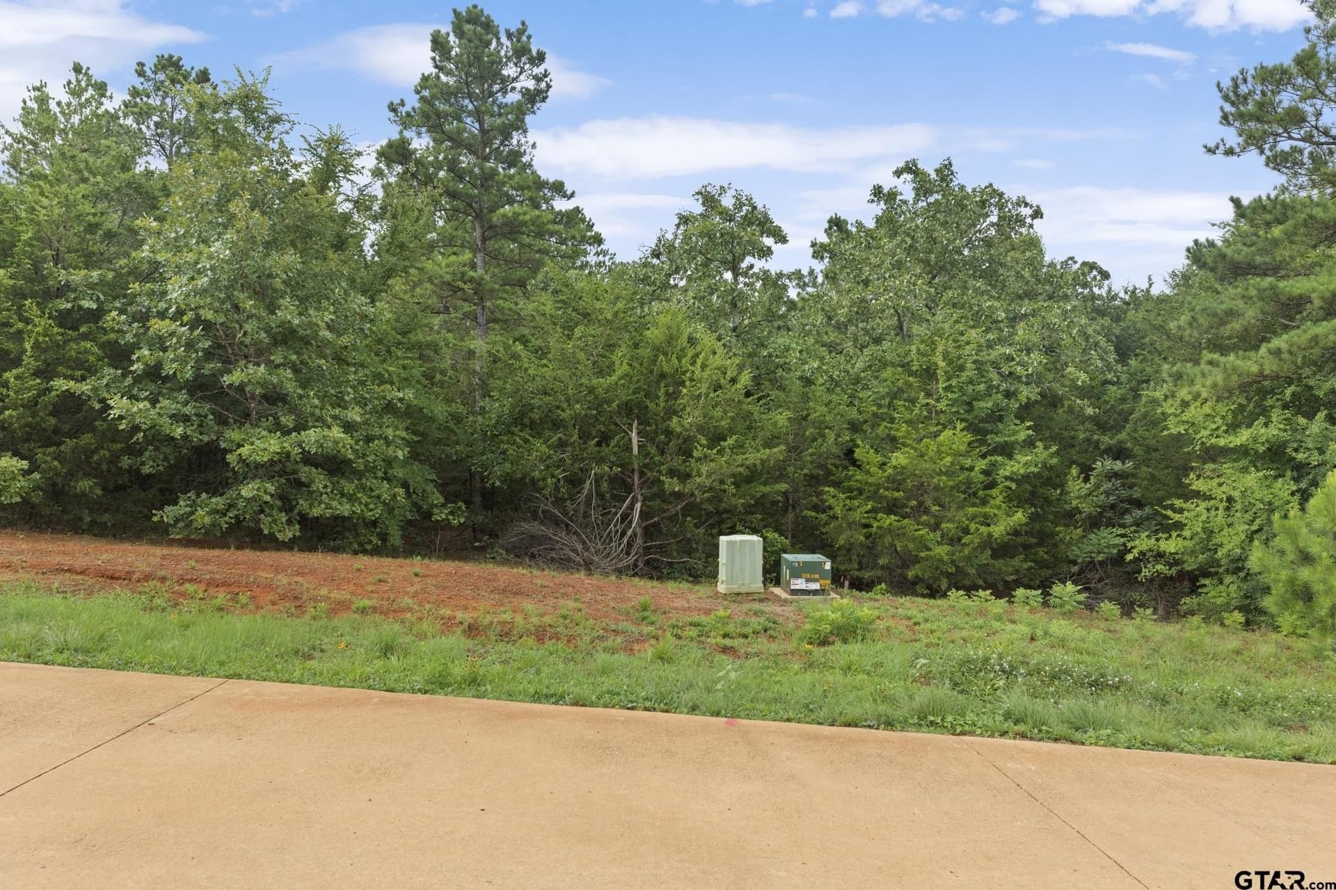 0.5 acres in Smith County