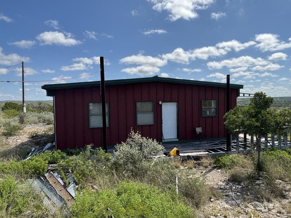 175 acres in Val Verde County