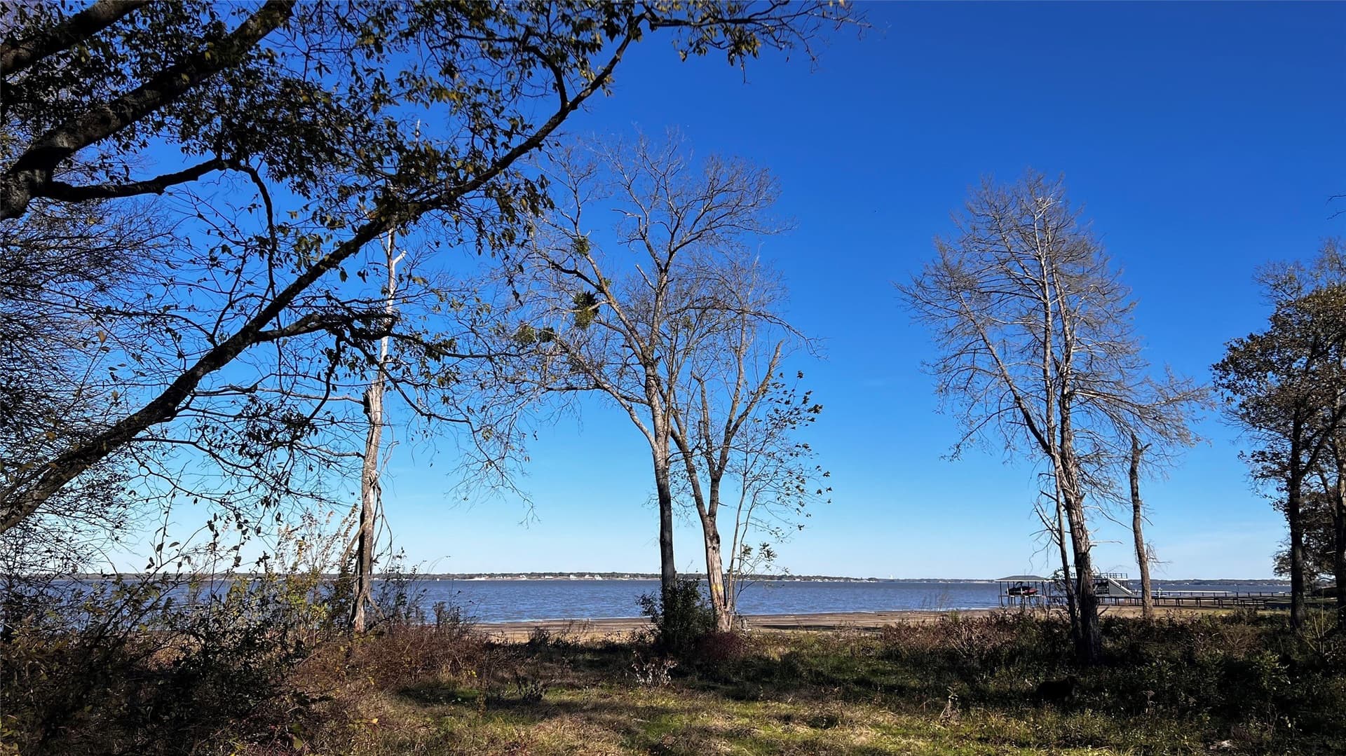1.25 acres in Kaufman County