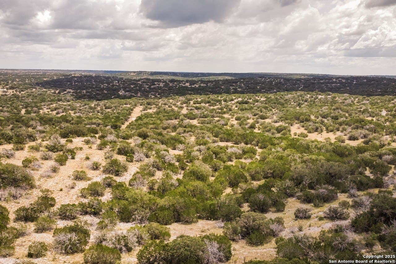 138.12 acres in Edwards County