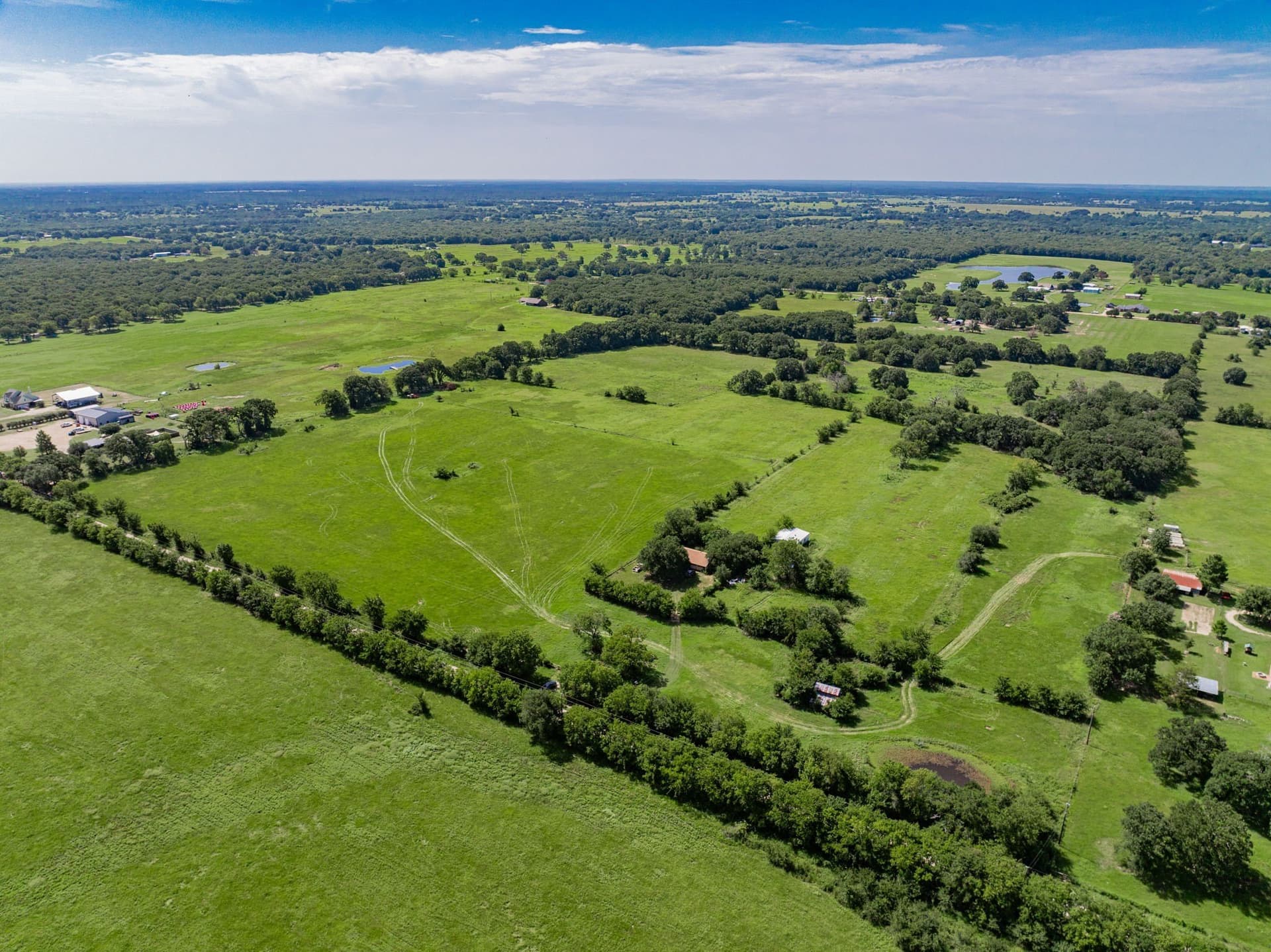 10.01 acres in Kaufman County