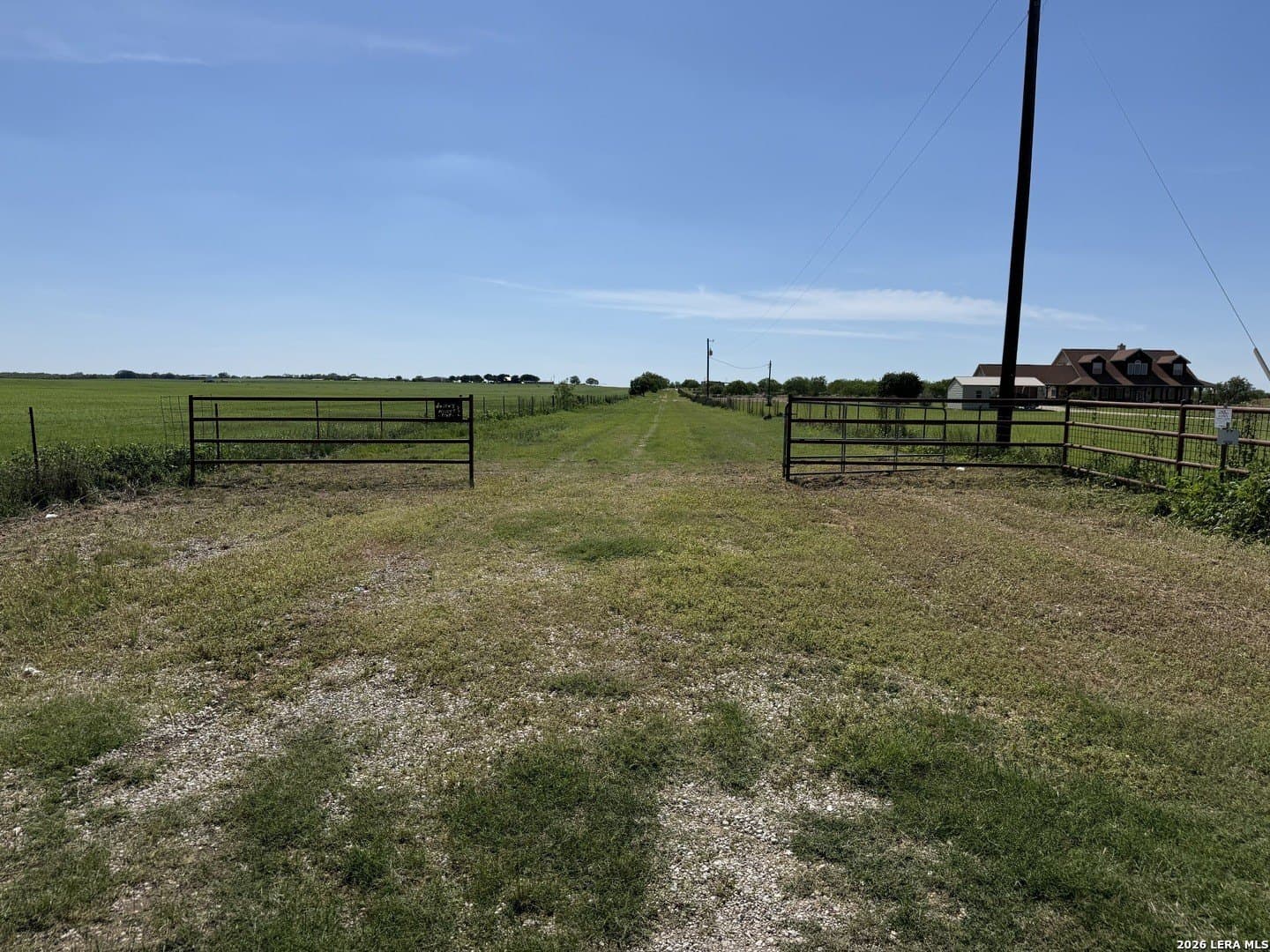 38.69 acres in Frio County