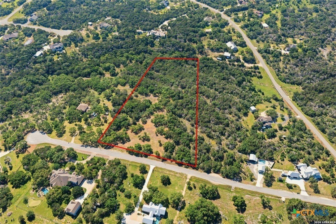 5.27 acres in Comal County