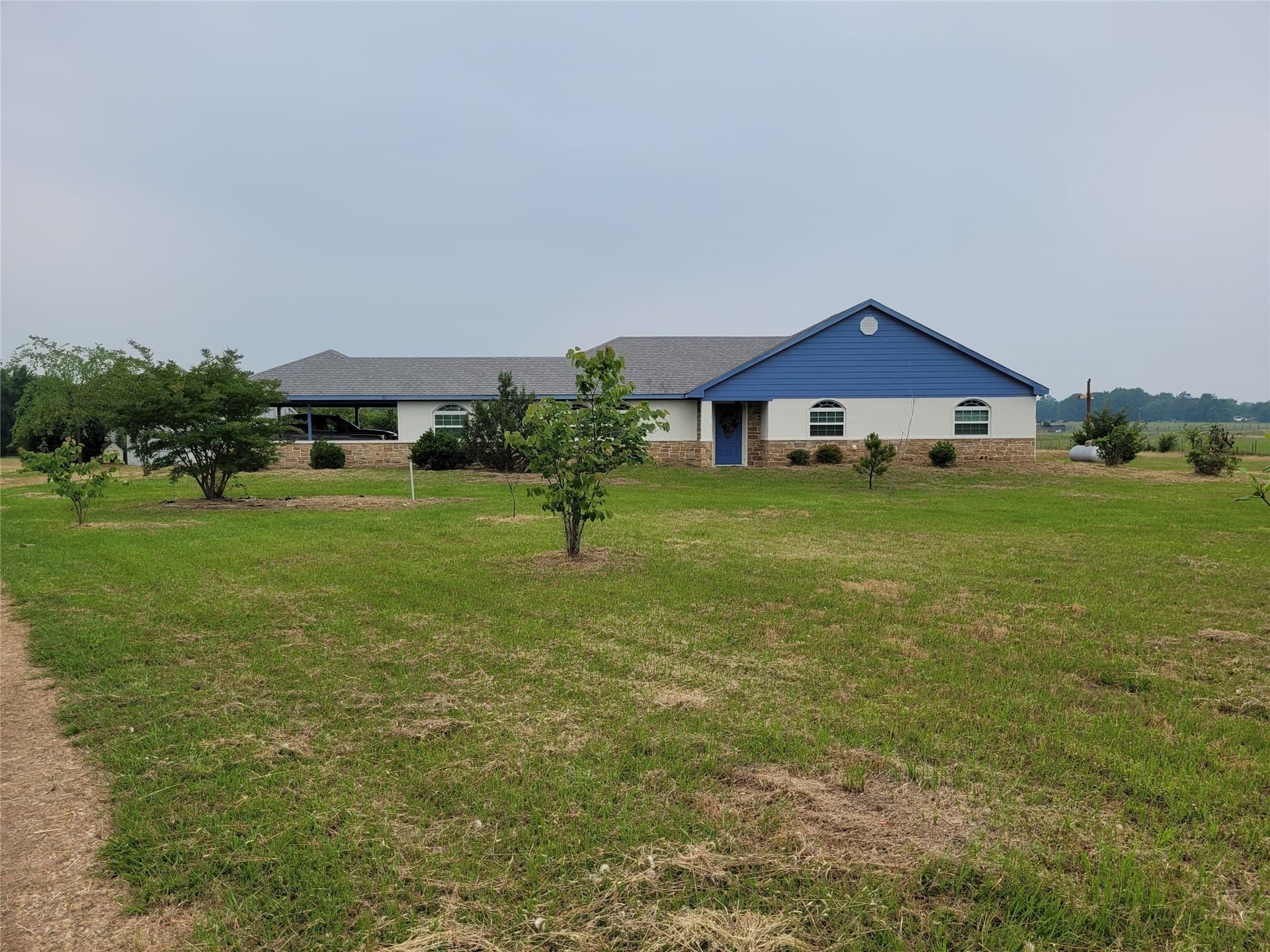 10 acres in Lamar County