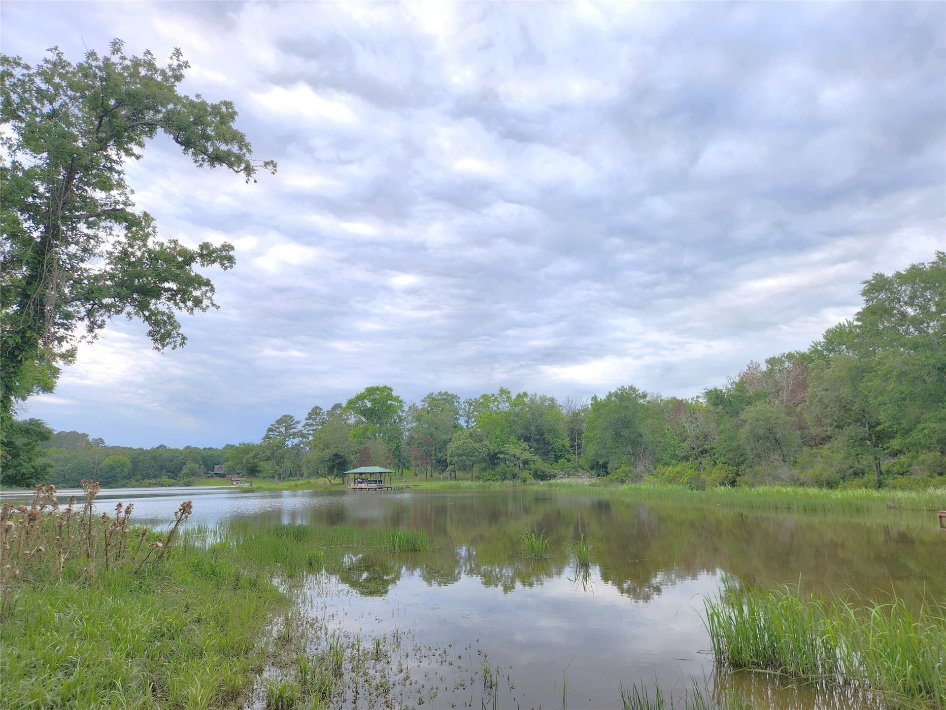 1.07 acres in Henderson County