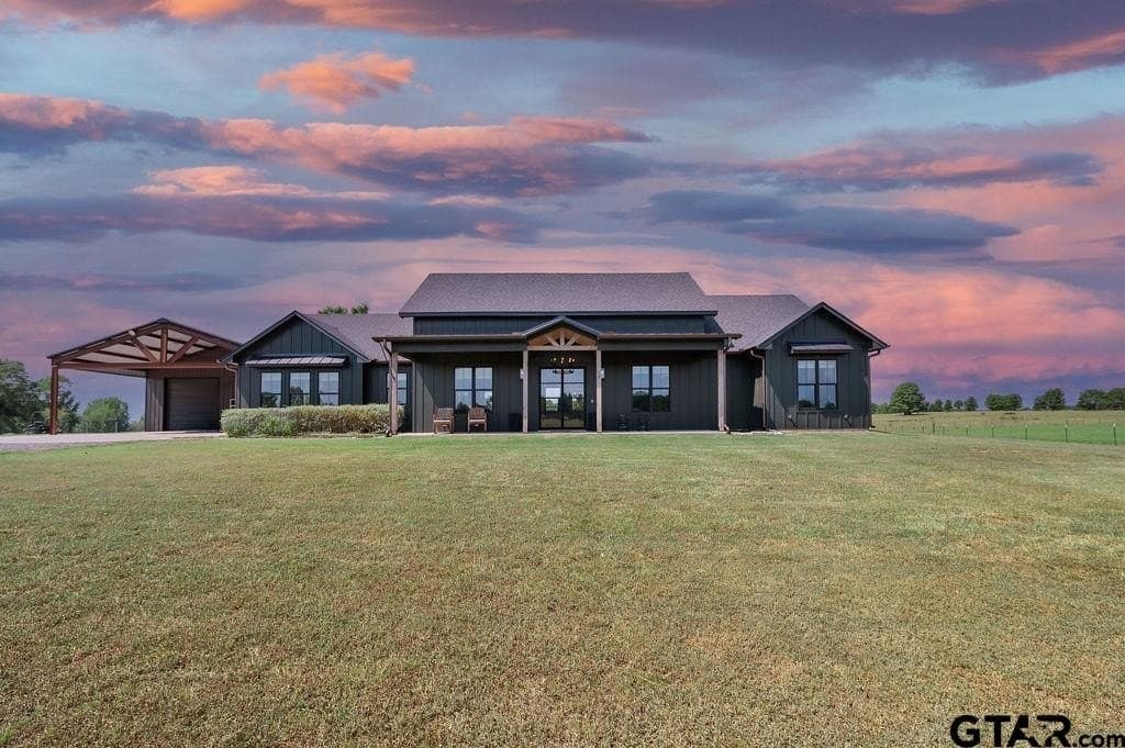 19.38 acres in Wood County