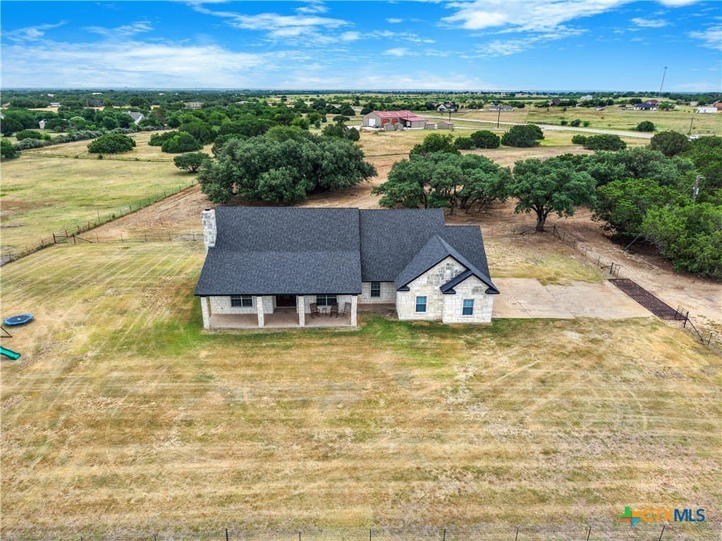 11.04 acres in McLennan County