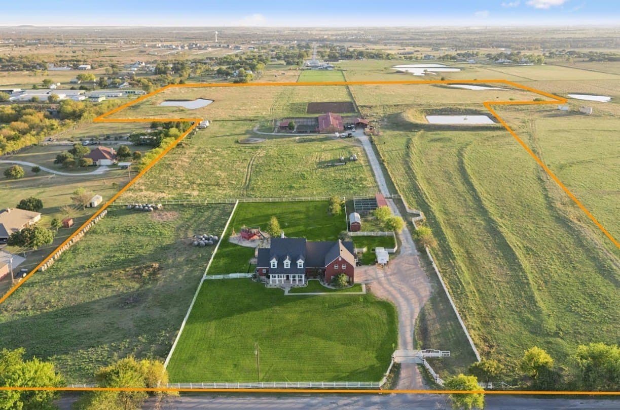 42.7 acres in Denton County