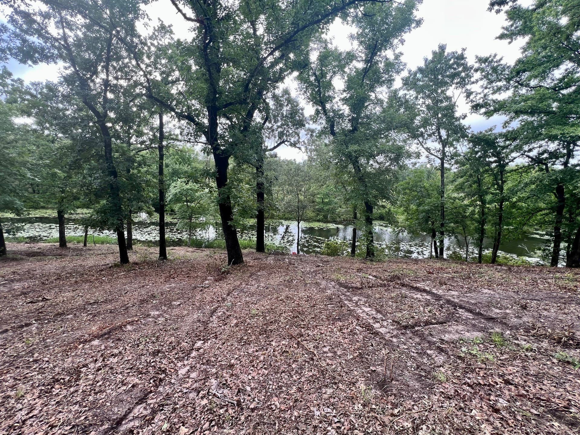 2.18 acres in Henderson County