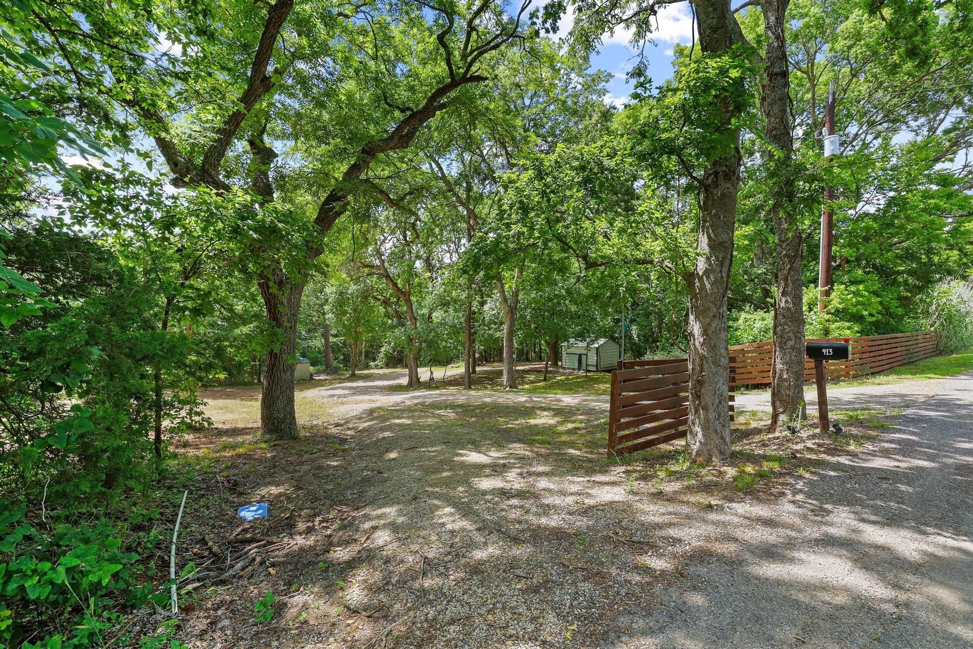 1.5 acres in Grayson County