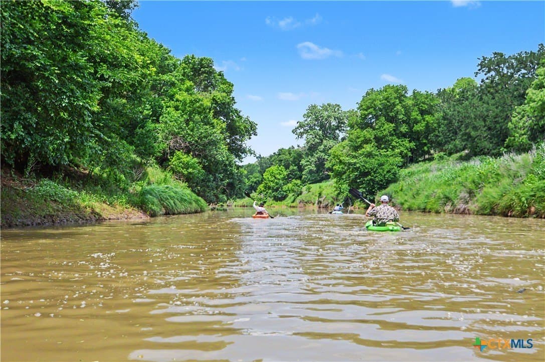 373.4 acres in San Saba County