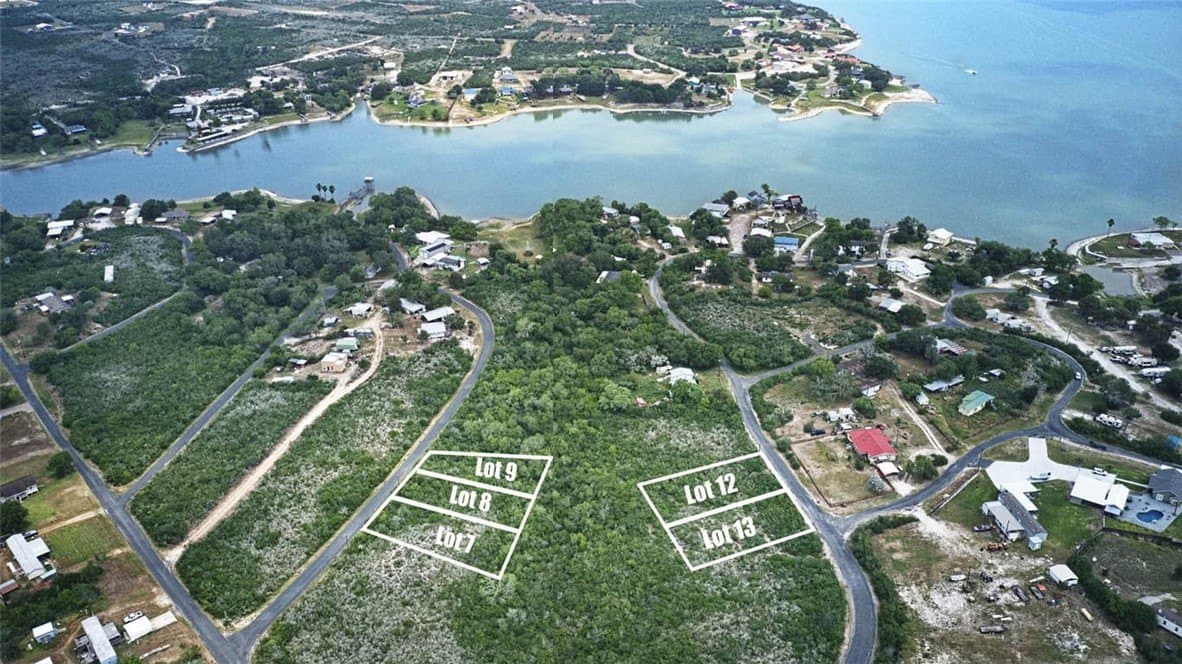 0.92 acres in Live Oak County
