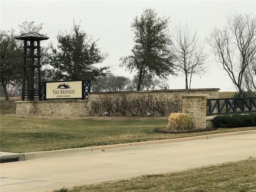 0.35 acres in Grayson County