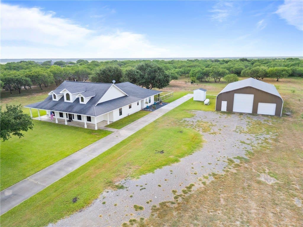 100,000 acres in Nueces County