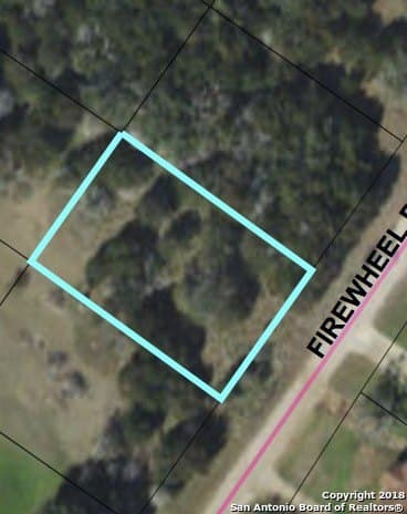 0.5 acres in Bandera County