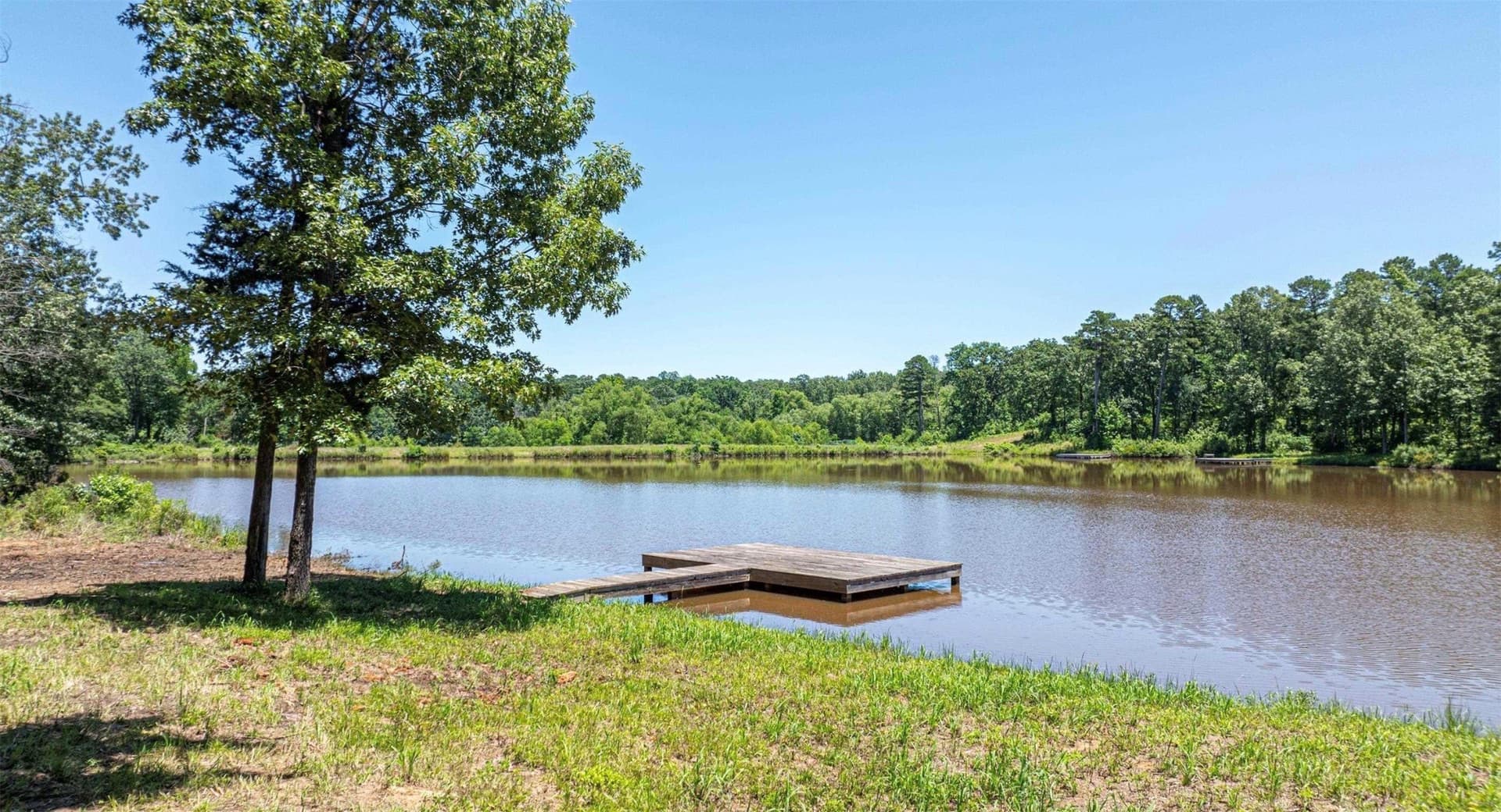 1.07 acres in Camp County