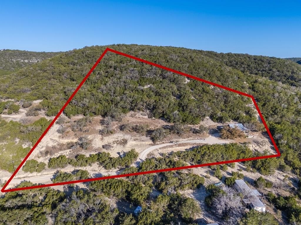 10.16 acres in Bandera County