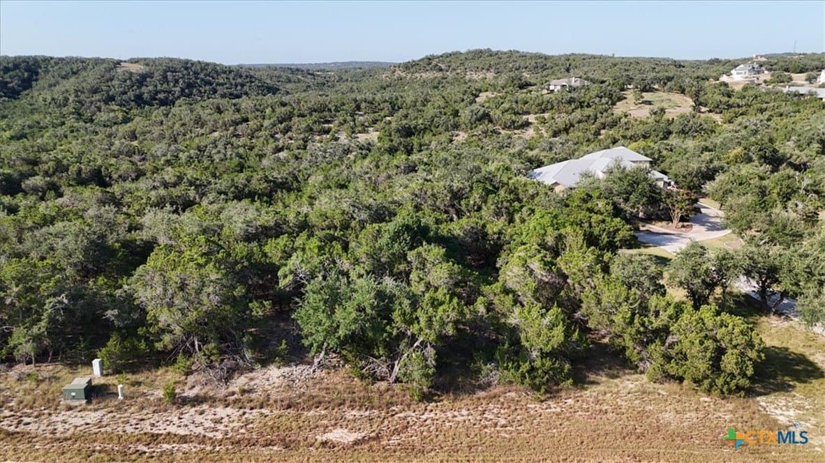 2.1 acres in Comal County