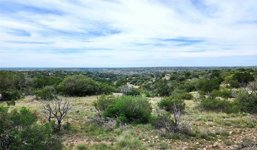 62.96 acres in Val Verde County