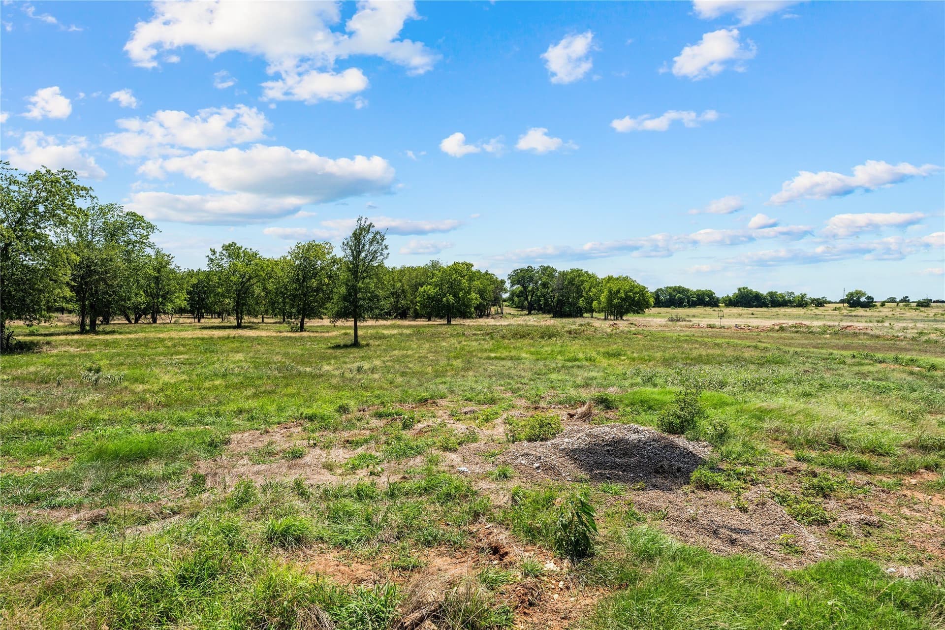 3.16 acres in Hill County