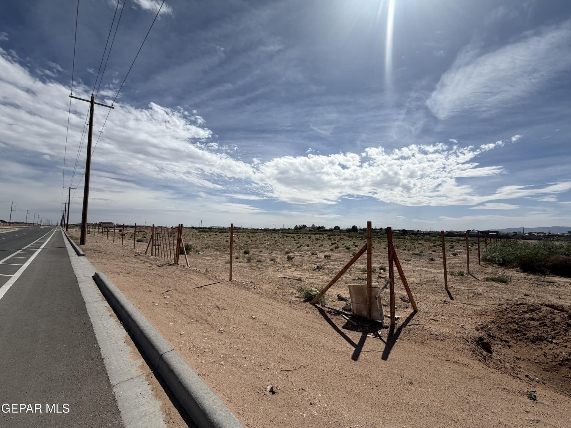 2 acres in El Paso County