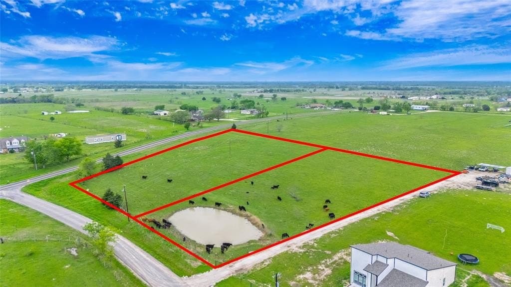 5.32 acres in Hunt County