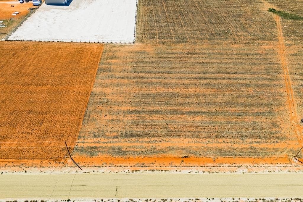 1.17 acres in Gaines County