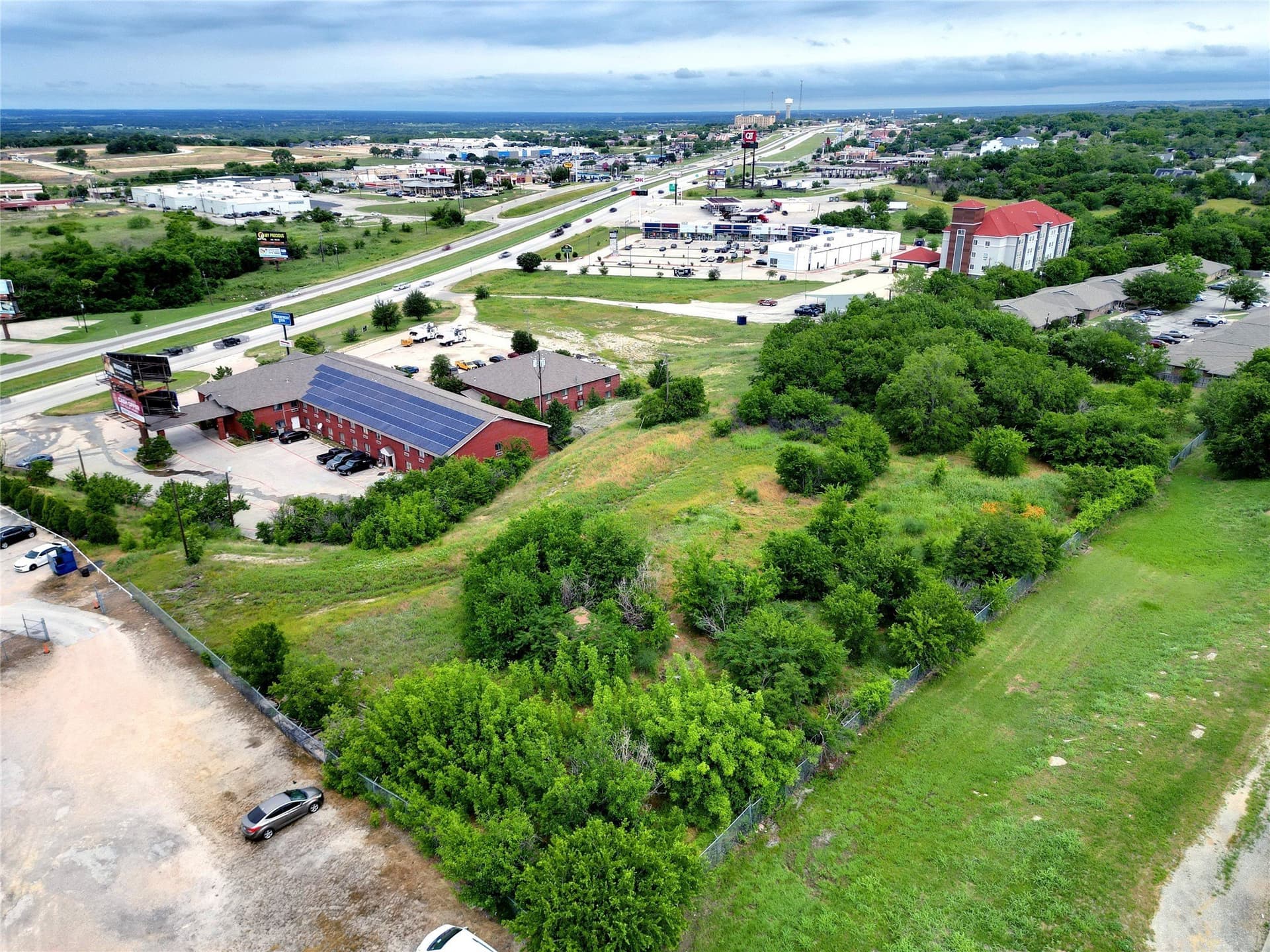 2.33 acres in Wise County