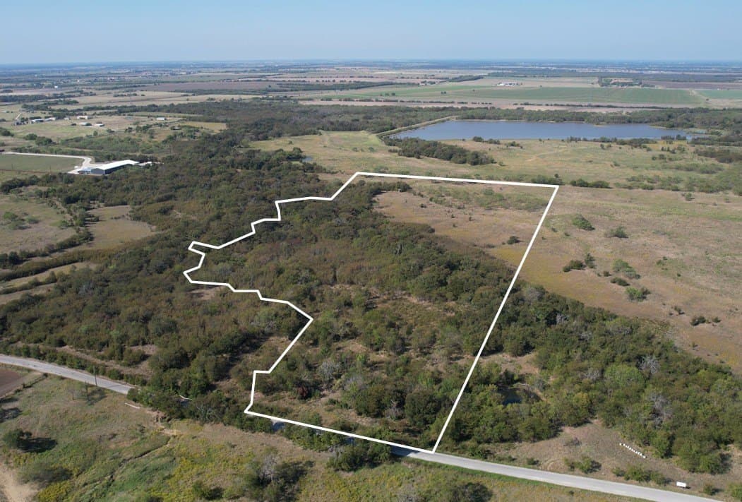 22.38 acres in Grayson County