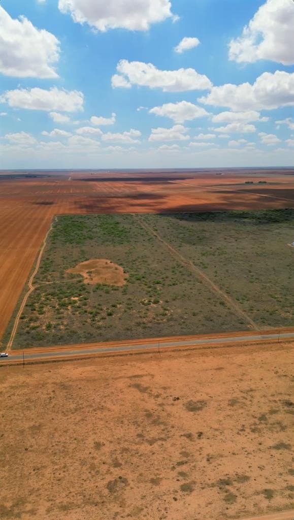 40 acres in Dawson County