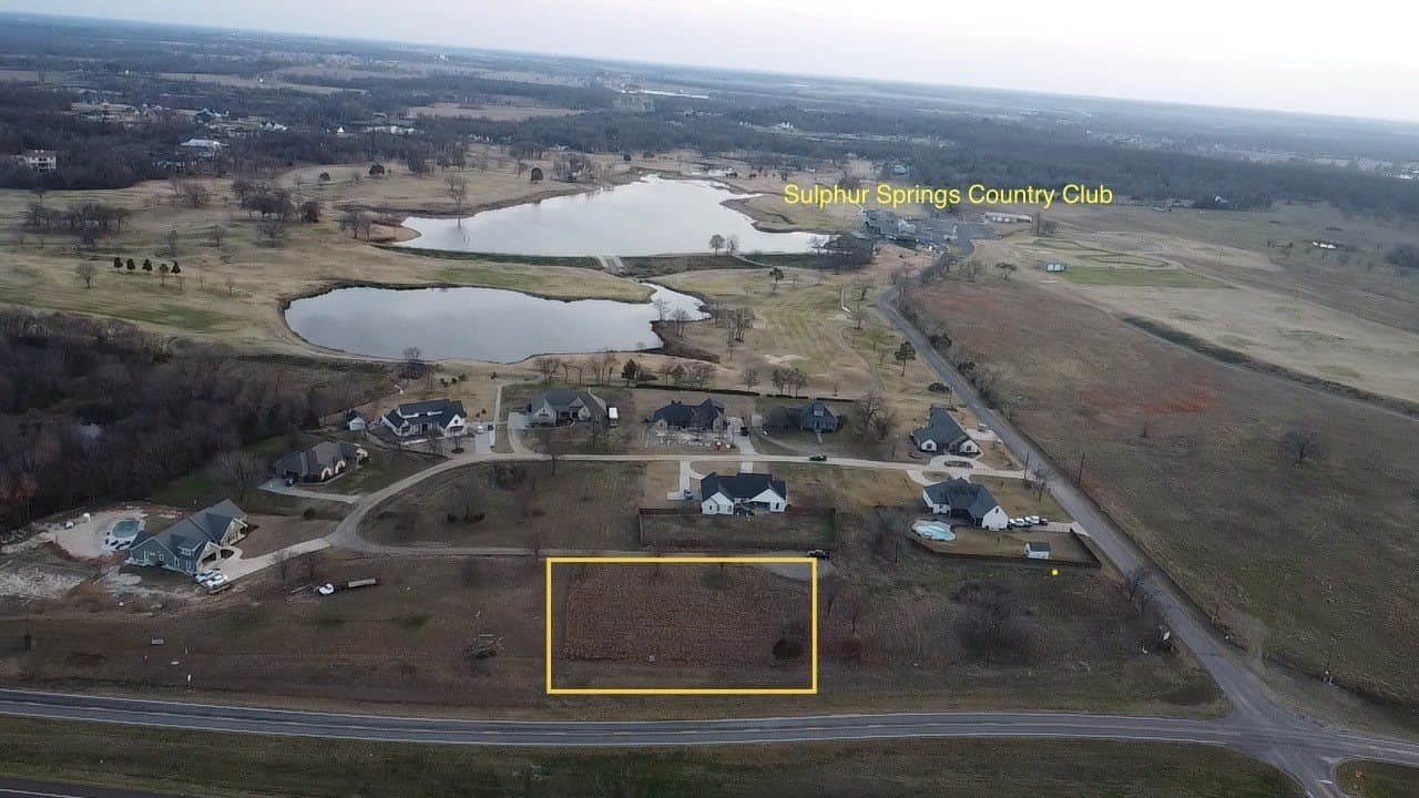 0.76 acres in Hopkins County