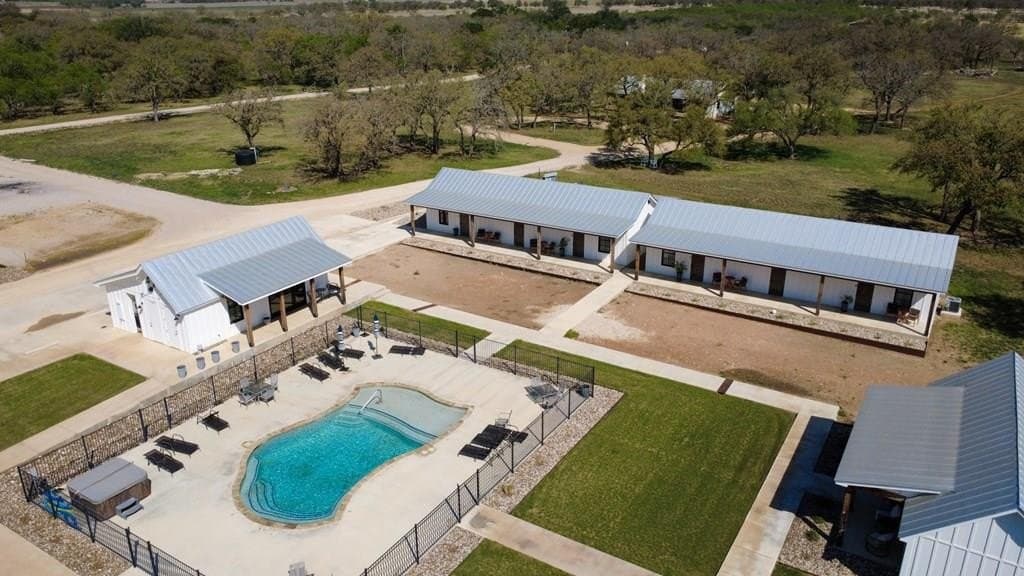 35.8 acres in Gillespie County