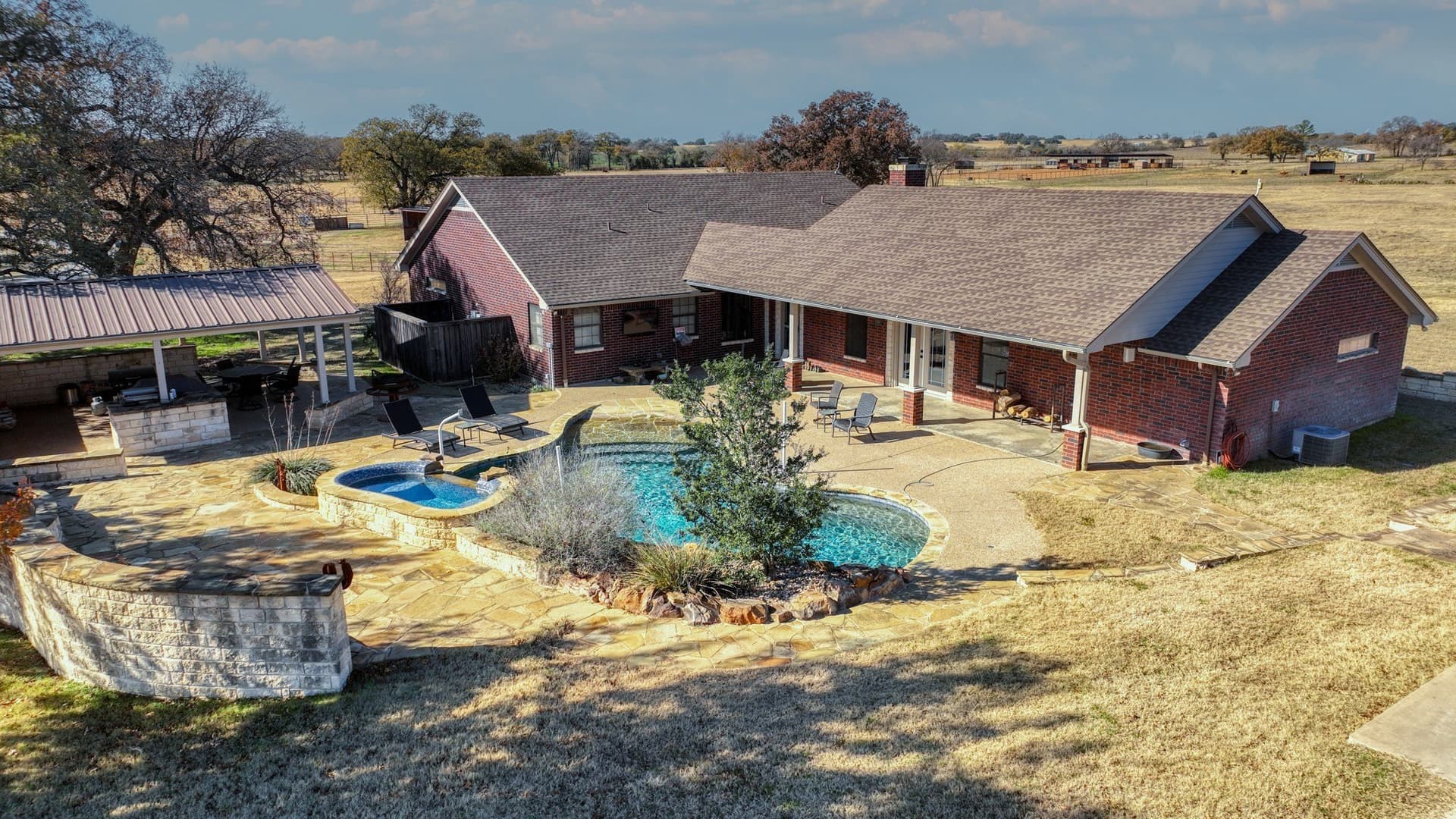 24.65 acres in Erath County