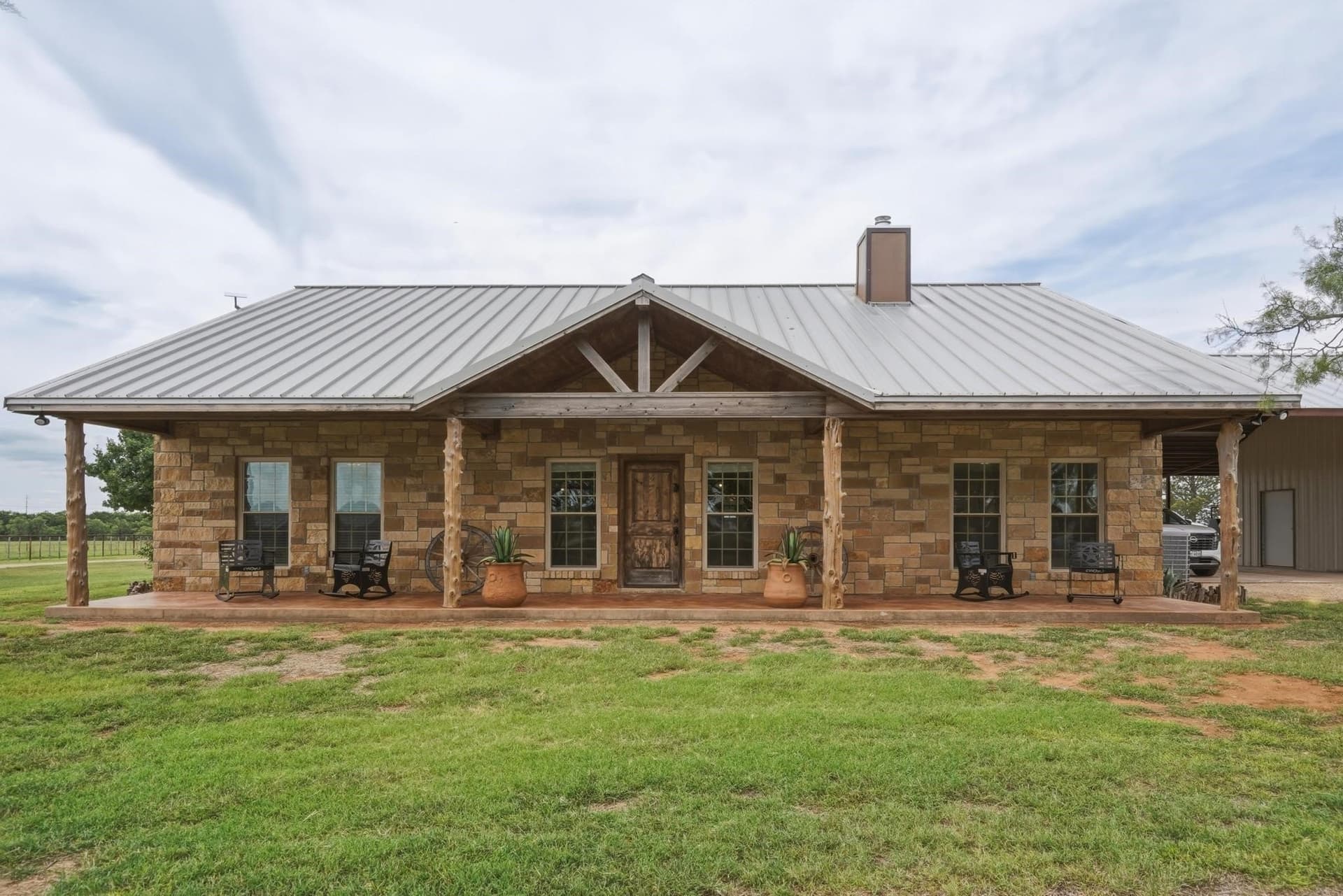 98.68 acres in Jones County
