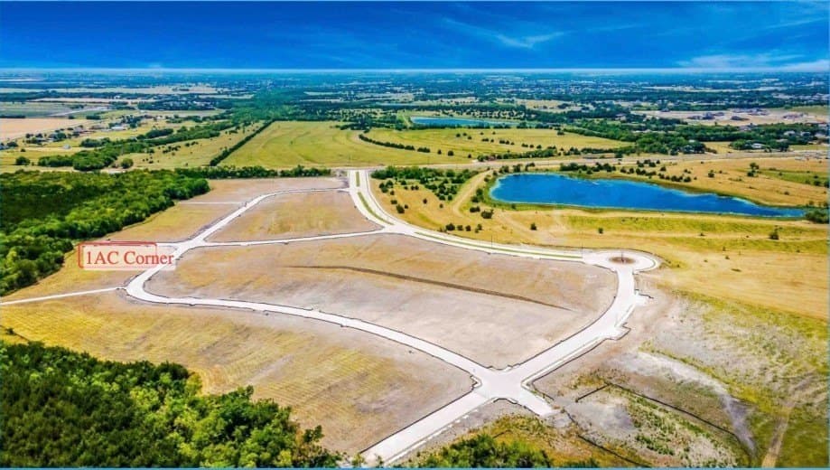 0.76 acres in Rockwall County