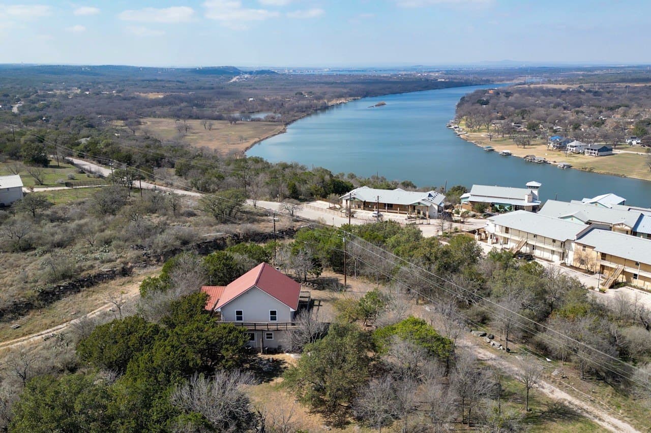 10.05 acres in Burnet County