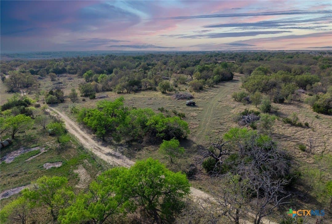 121 acres in Mills County