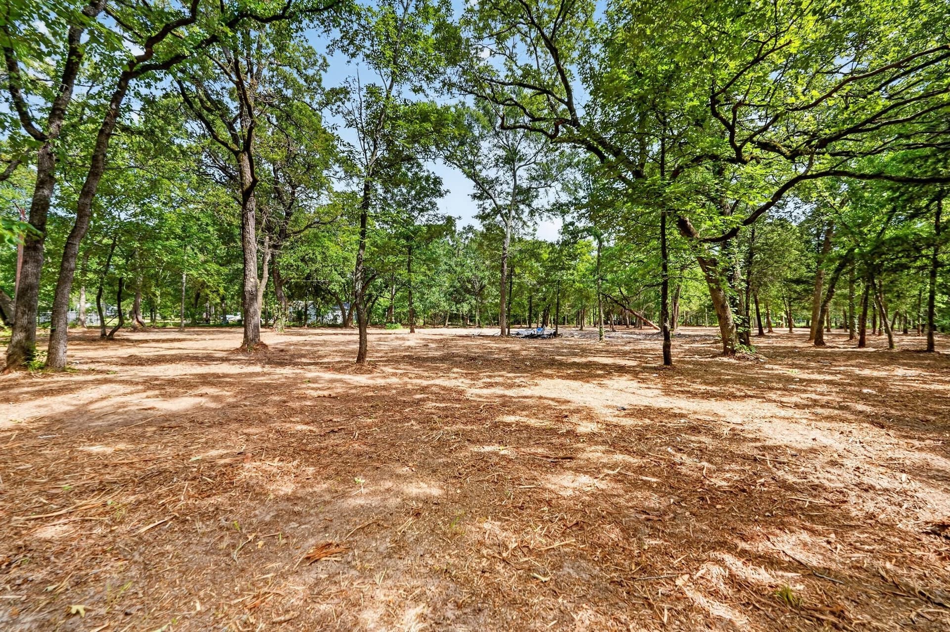 1.84 acres in Van Zandt County