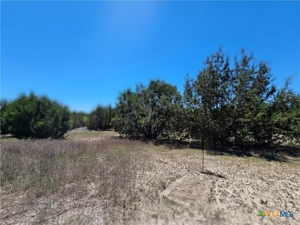 9.18 acres in Burnet County