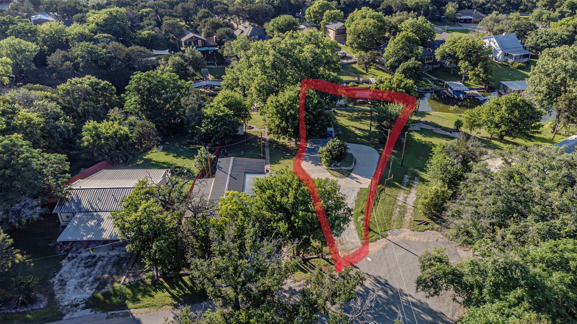 0.33 acres in Hood County