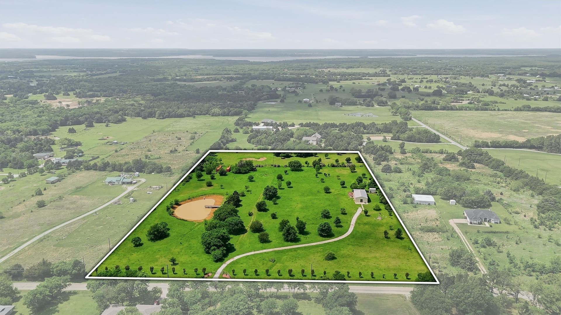 13.65 acres in Grayson County