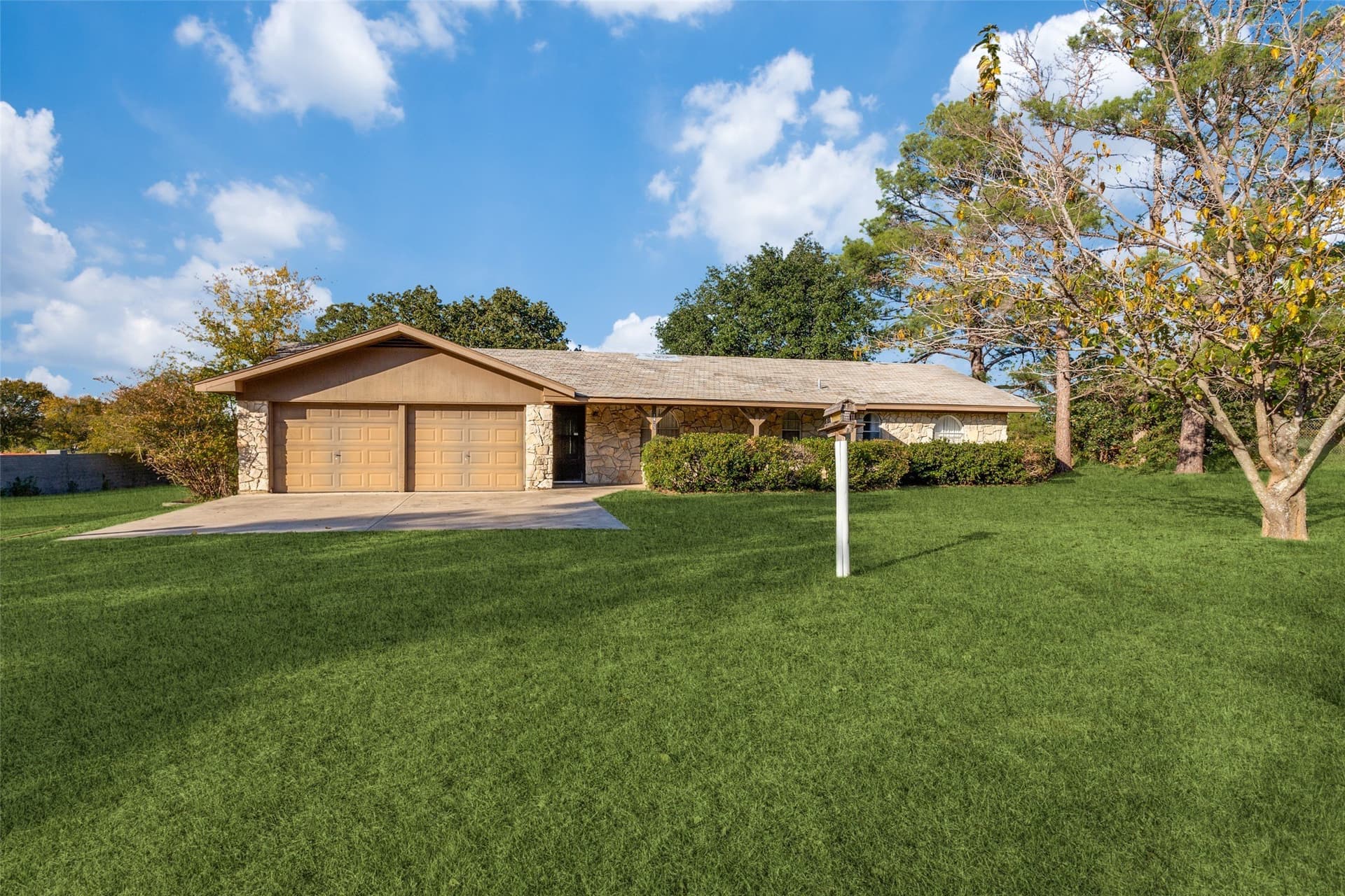 5 acres in Tarrant County