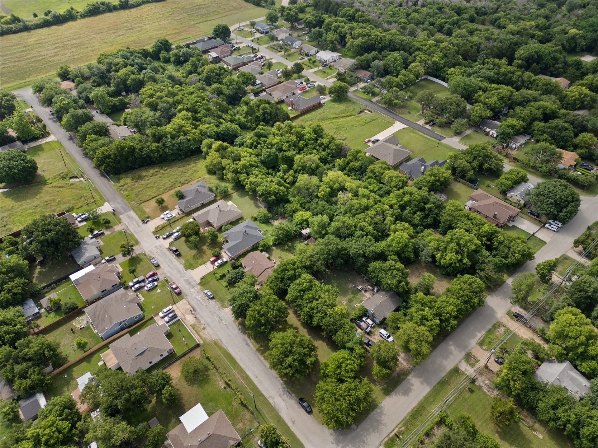 3 acres in Dallas County
