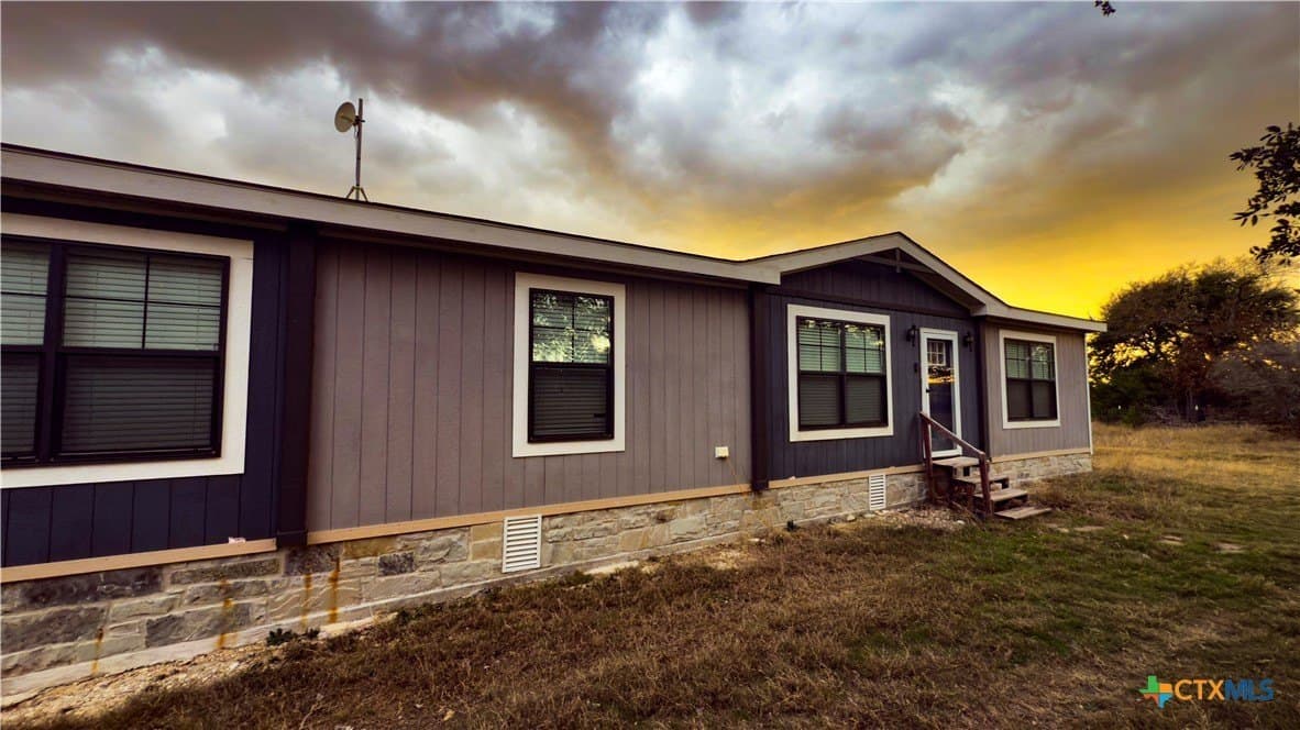 10.09 acres in Bell County