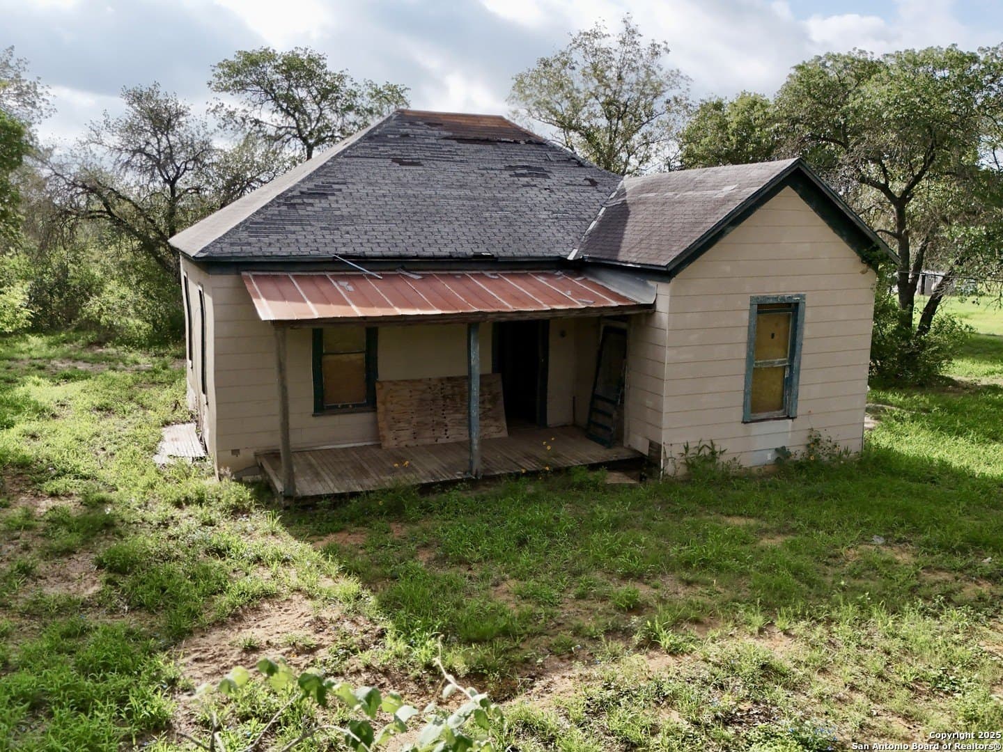 5 acres in Atascosa County