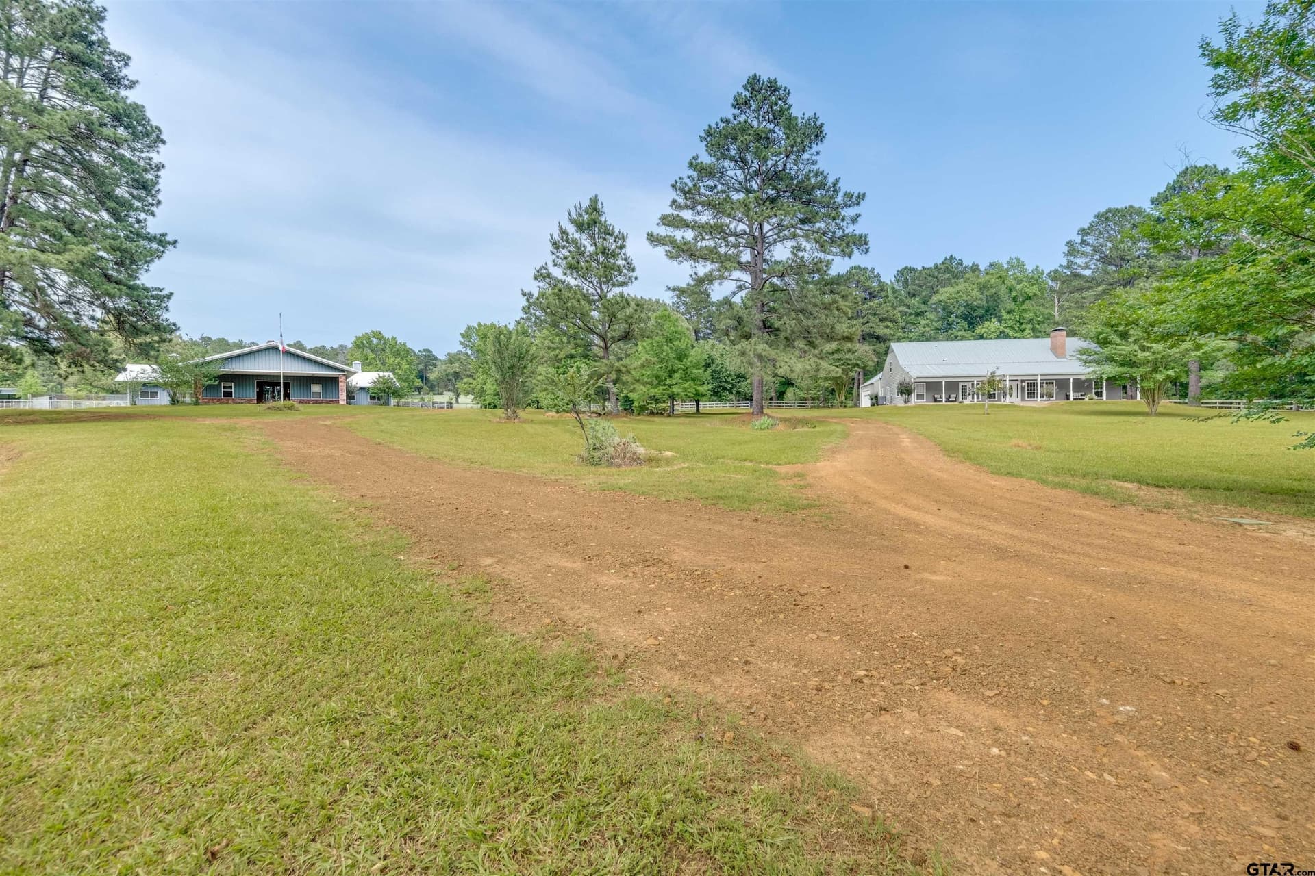38 acres in Anderson County