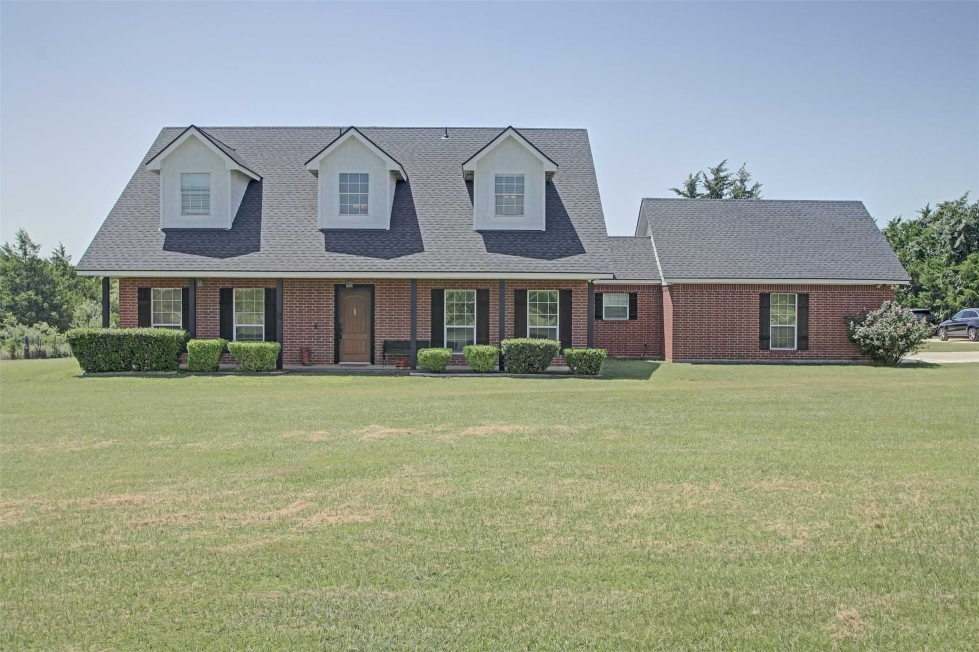 10 acres in Johnson County